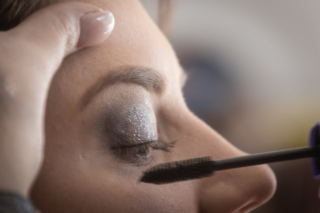 Primer mascara - Foto di Magda Ehlers/ Pexels.com